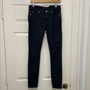 NWOT 7 for all mankind black shimmer coated skinny Jean with Gold Accents. 28